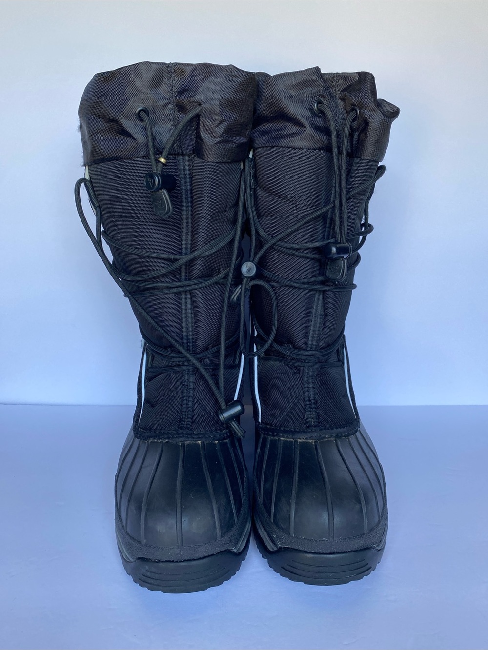Baffin Icefield Woman’s Boots Size 9 Black Like new